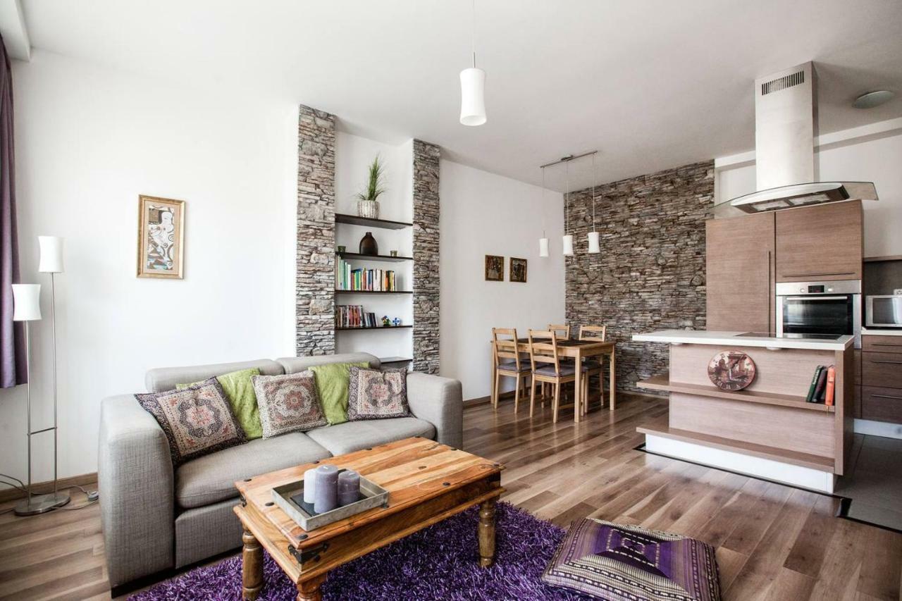 Szondi Duplex Apartment